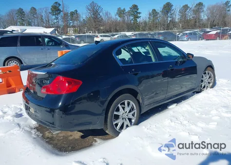 2013 Infiniti G37X z USA, uszkodzony, nr VIN JN1CV6AR6DM751443